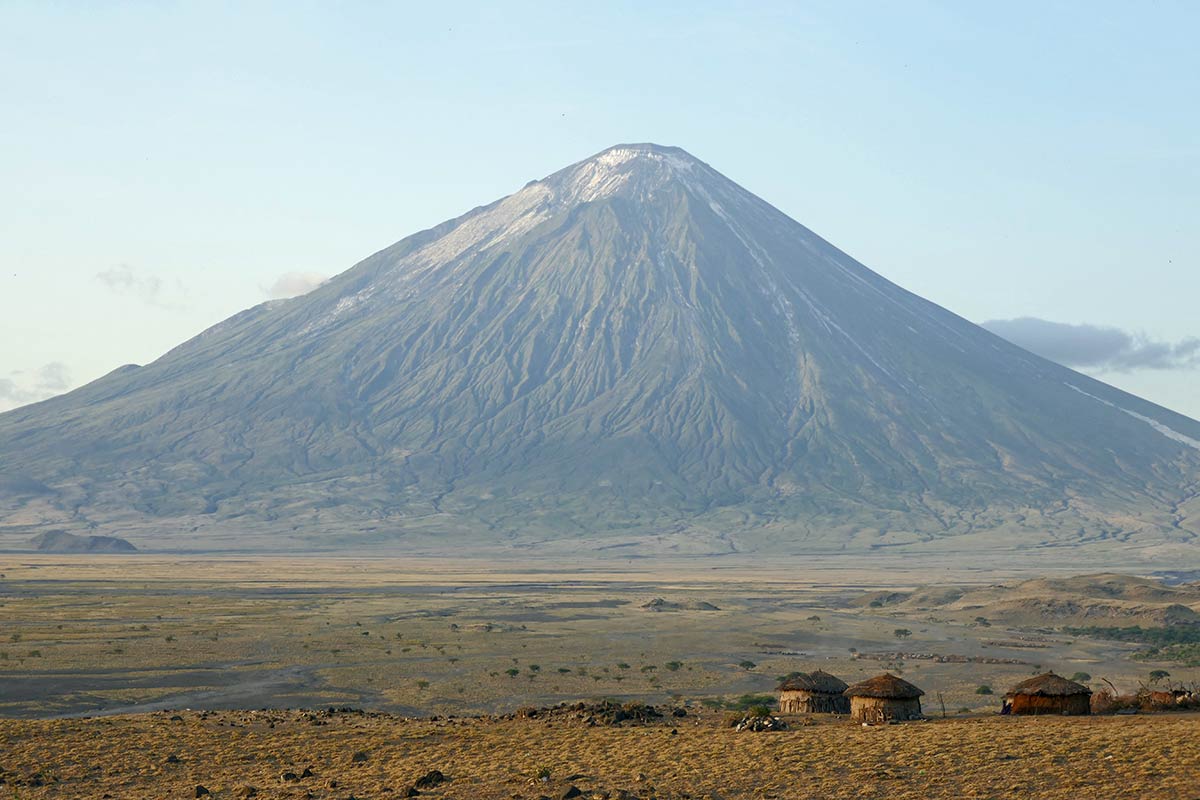 Mt-Oldonyo-Lengai